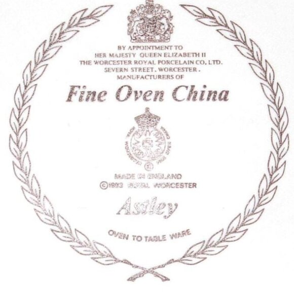 Royal Worcester Astley Oval Baker Server Dish | Oven To Table - Picture 8 of 8